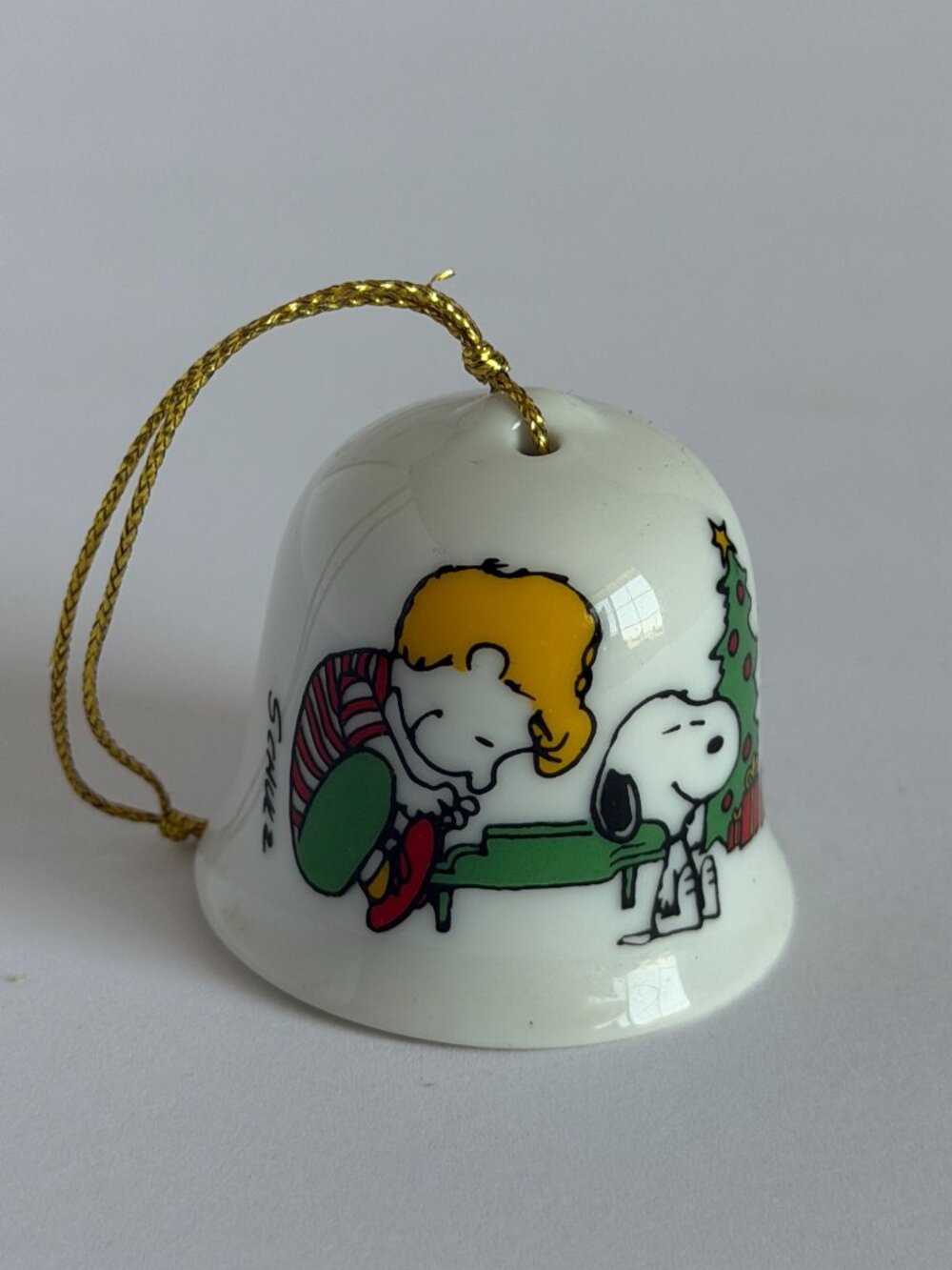 Vintage 1970s Peanuts Snoopy Schroeder Ceramic Christmas Bell Ornament